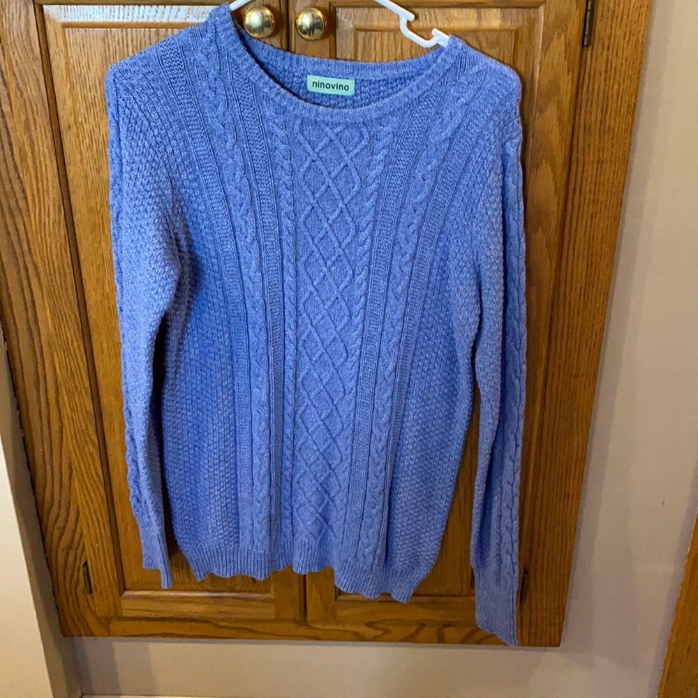 Women’s sweater